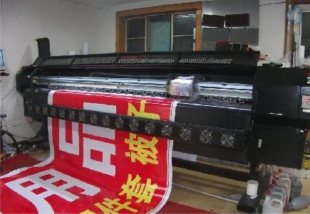 维西喷绘广告分辨率是多少？