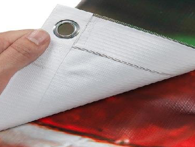 维西喷绘和刀刮布的工艺区别。